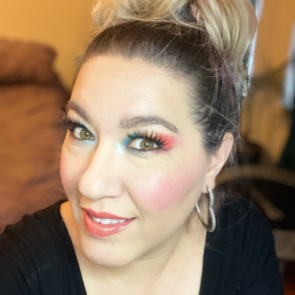 Meet your Posher, Shelby